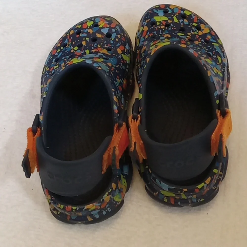 Kids classic all Terrain Terrazzo Crocs size 1 - Picture 3 of 5